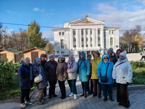 Мои туристы из уфы на экскурсии по городу городу Перми. 01