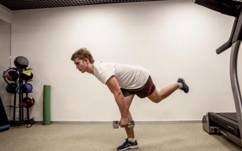 Как сжечь жир гантелями. Мы сжигаем жир с помощью гантелей.