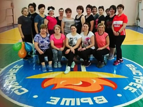 Движение - жизнь!  Наша группа фитнеса в этом году отмечает свой юблей - 30 лет. 03 Движение - жизнь!  Наша группа фитнеса в этом году отмечает свой юблей - 30 лет. 03