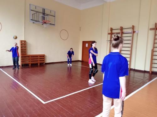 19 октября состоялись муниципальные соревнования по волейболу. 01 19 октября состоялись муниципальные соревнования по волейболу. 01