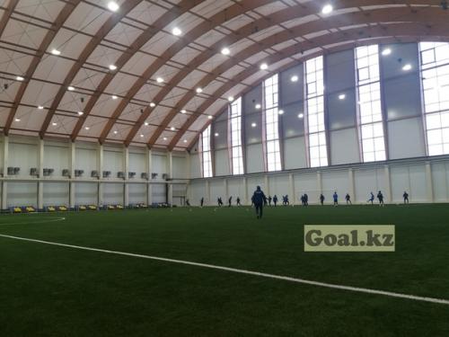 Пару фоток из Дома Футбола, который построен в астане на деньги Уефа. 02