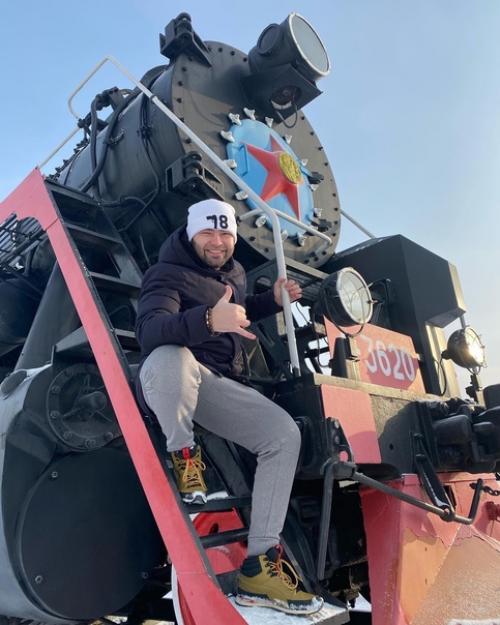 Работа в отделе внедрения РТ мис предполагает частые командировки по городам России - за это многие наши коллеги ее и любят. 04 Работа в отделе внедрения РТ мис предполагает частые командировки по городам России - за это многие наши коллеги ее и любят. 04