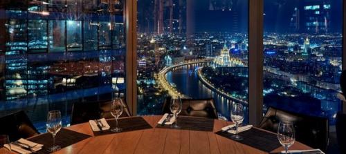 Где в Москве можно законно попасть на крышу. 03