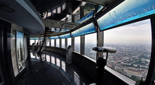 Где в Москве можно законно попасть на крышу. 01