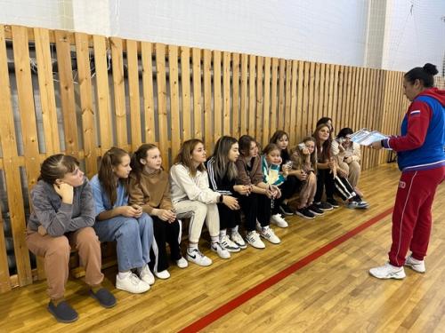 14 октября в ФСЦ Вымпел с. новоселово прошел фестиваль зож - 2023. 04