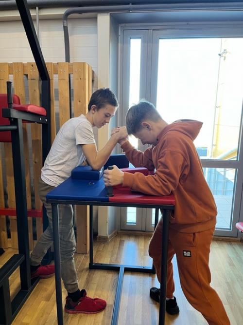 14 октября в ФСЦ Вымпел с. новоселово прошел фестиваль зож - 2023. 05