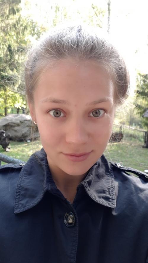 Суть поста в том, что взяты 9 моделей для стрижки. 02