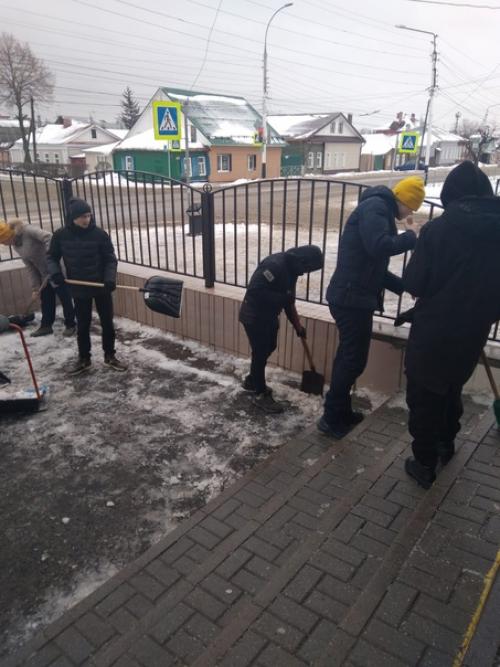 Внимание!  С огромной скоростью к нам приближается самое снежное время года! 04