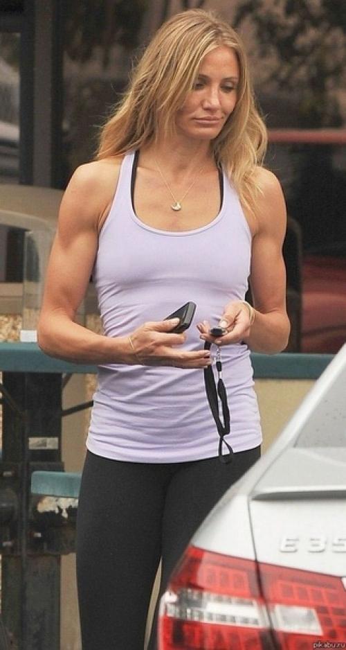 Спортивная кaмерон диaс без фотошопа и ракурсов! 02