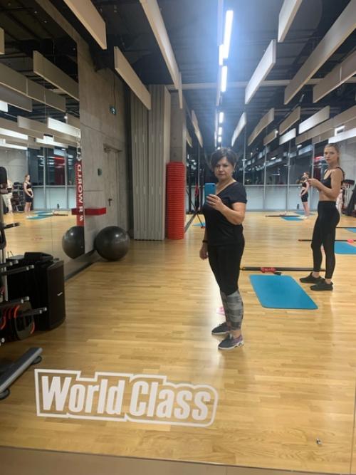 В другом городе тоже можно найти фитнес зал, я знакома с сетью World Klass. 01