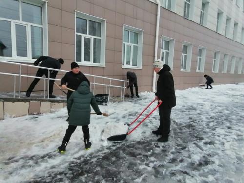 Внимание!  С огромной скоростью к нам приближается самое снежное время года! 02