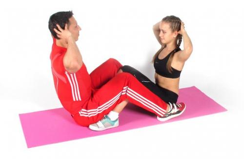 Парные тренировки - ваш шанс приобщить друга к занятиям фитнесом и провести время не только с пользой, но и с удовольствием? 06