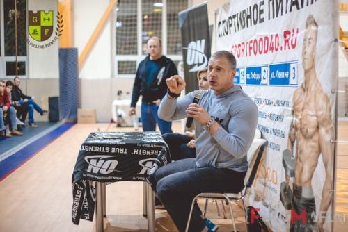 Семинар по вопросам спортивного питания Станислава линдовера, Анны Стародубцевой и Джея джекобсена прошел 7 ноября в зале гранд фитнес Плеханова. 03