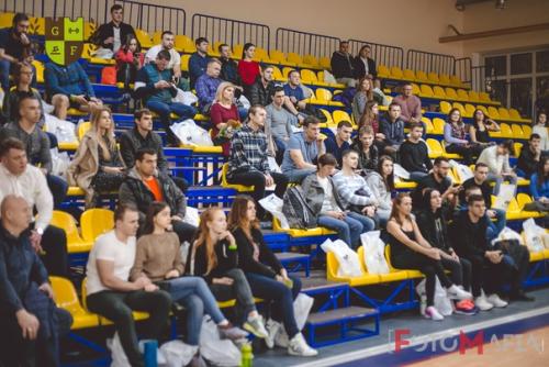 Семинар по вопросам спортивного питания Станислава линдовера, Анны Стародубцевой и Джея джекобсена прошел 7 ноября в зале гранд фитнес Плеханова. 02