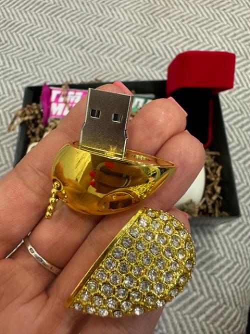 Мои дорогие красотки, почти закончился наш тренировочный 2024 год. 06