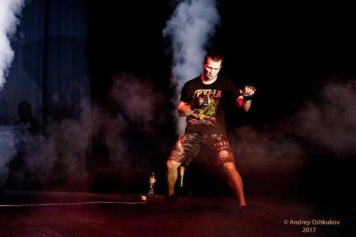 Фитнес-клуб лайт г. кубинка объявляет набор в группу по мма под руководством Василия чуботару. 02