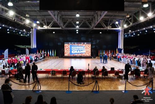 Спортзал.  Тренировки.  Преодоление. 08