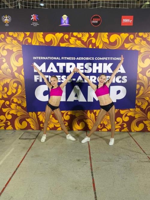 Спортзал.  Тренировки.  Преодоление. 01