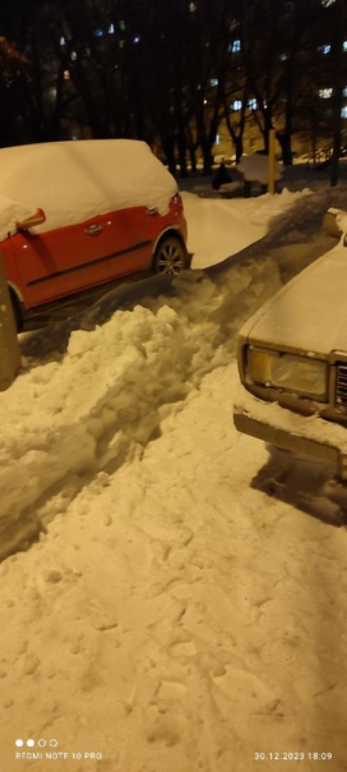 Неделю перед новым годом некогда было посещать фитнес клуб. 04