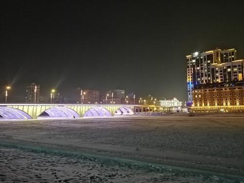 Здоровая традиция.  Кто-то каждый год 31 декабря ходит в баню, а я по субботам гуляю по набережной. 01