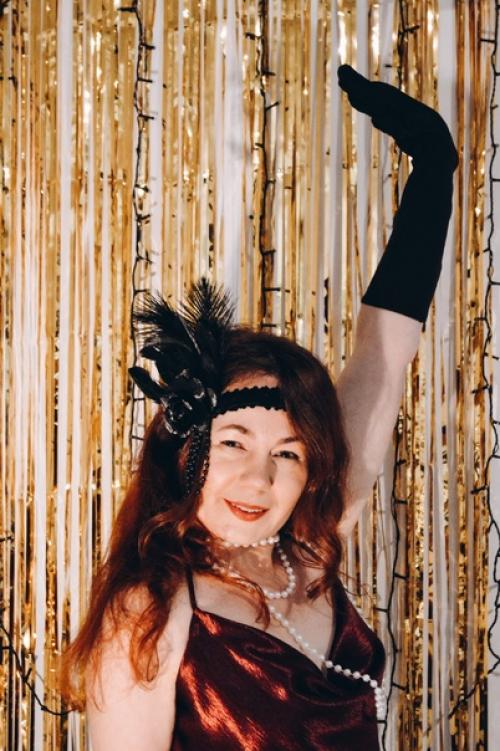 Сейчас я постоянно дома из-за перелома лодыжки нахожусь. 02