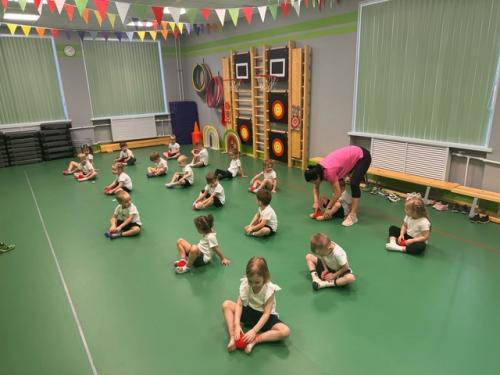 В группе Улыбка физическая активность занимает важное место в повседневной жизни. 03