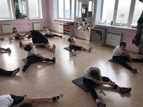 15 марта ученики 3 а класса провели день здоровья! 03