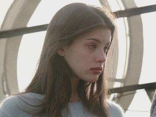 Такая разновидность фитнеса как Скандинавская Ходьба появилась из-за потребности в тренировке лыжников в летнее время. 02