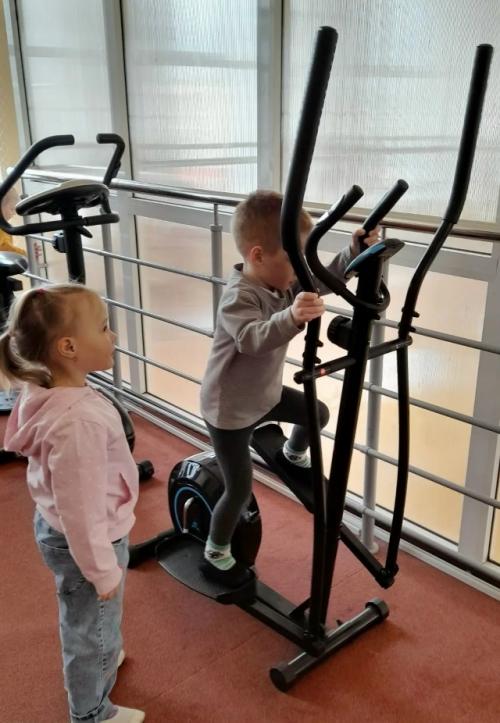 Любовь к спорту зарождается в детстве - и наши воспитанники сделали важный шаг на пути к здоровому образу жизни! 02