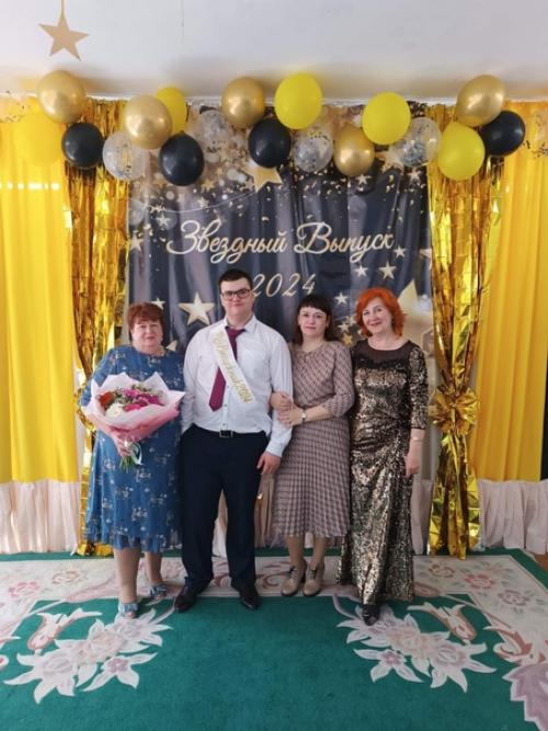 Мой выпускник артём. 02 Мой выпускник артём. 02