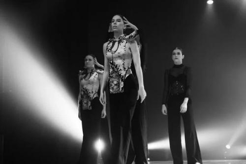 Я так спонтанно решила обучиться на фитнес - тренера. 01