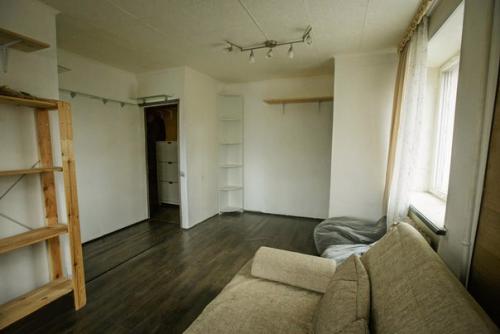 Кому уютное гнёздышко? 01 Кому уютное гнёздышко? 01