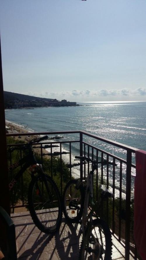 Совмещать отдых с работой? 08 Совмещать отдых с работой? 08