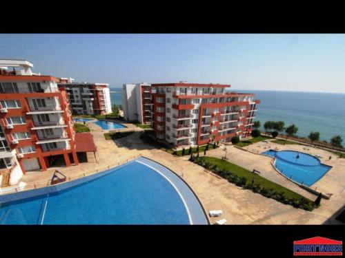 Совмещать отдых с работой? 02 Совмещать отдых с работой? 02