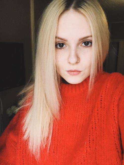 Всем приветики. Меня зовут Анжела 23 года. 01