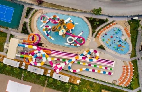 Обновленный премиальный резорт на живописном турецком курорте текирова, Кемер. 01