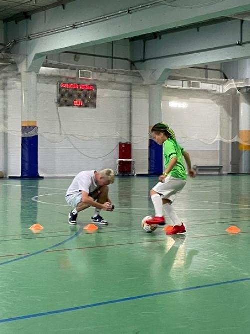 Мы продолжаем заниматься капоэйра. 06