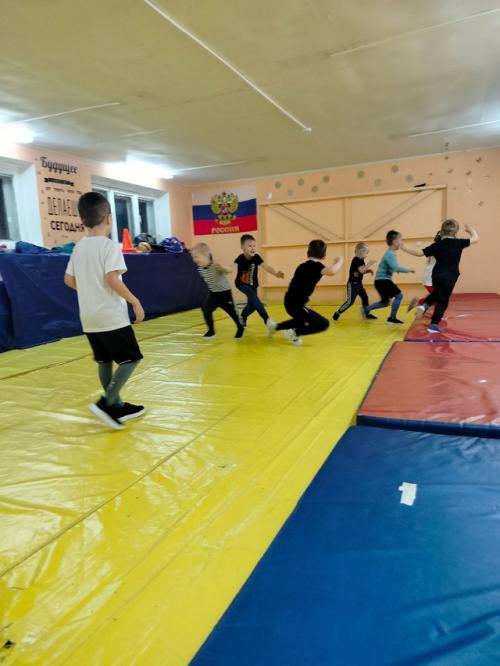 ДЮСШ г. узловая ведёт набор детей 3-6 лет для занятий ОФП. 06