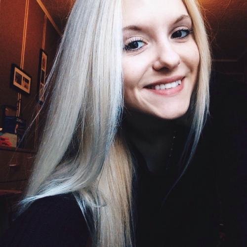 Всем приветики. Меня зовут Анжела 23 года. 02