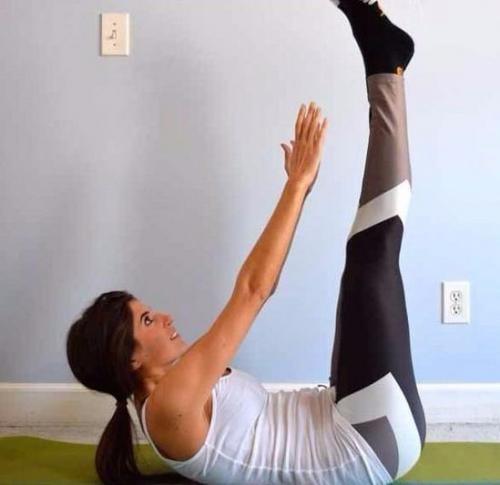 Как накачать упругий пресс дома? 01