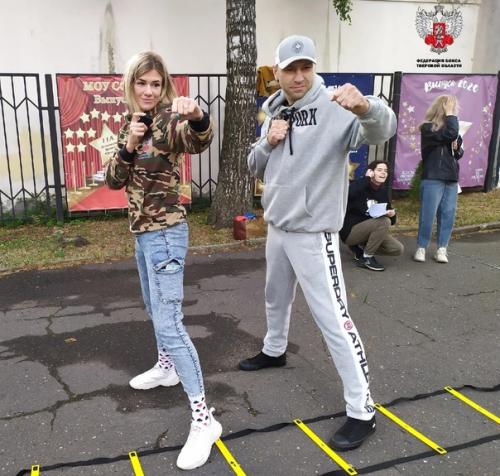 Воспитанница ветерана тверского бокса, тренера Соловьёва а. Т. (г. Осташков) преуспела в спорте и сама начала тренерскую карьеру в г. Твери. 03 Воспитанница ветерана тверского бокса, тренера Соловьёва а. Т. (г. Осташков) преуспела в спорте и сама начала тренерскую карьеру в г. Твери. 03