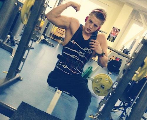 М - мотивация. История простого парня из Архангельска всю страну облетела. 06 М - мотивация. История простого парня из Архангельска всю страну облетела. 06