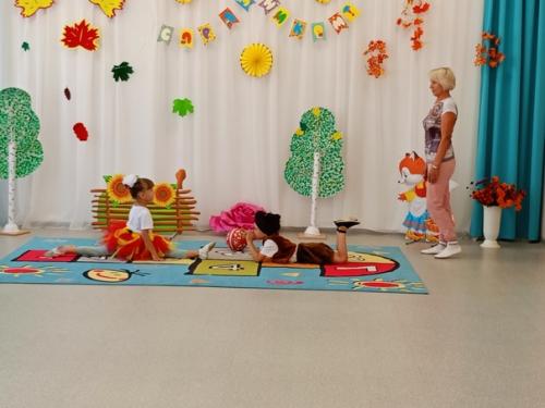 День уважения к людям старшего поколения. 04