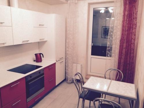 Квартира с окнами до пола. 01