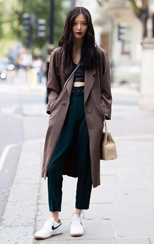 Неспортивный гардероб: как правильно носить вещи в спортивном стиле. 01