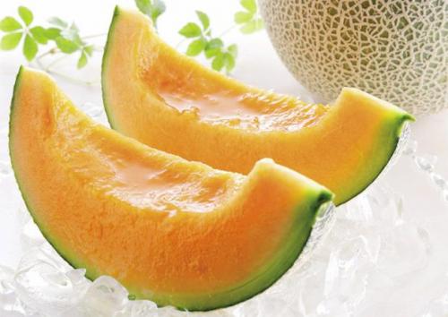 Сколько это 100 грамм дыни. Царица дыня 04