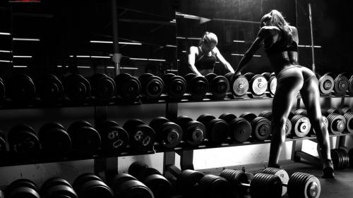 Программа тренировок с гантелями и турником. Гантели — наше всё. Примеры упражнений и тренировочных программ