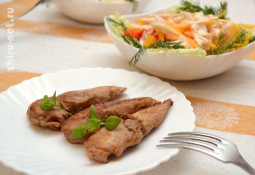Диетическая куриная грудка на сковороде. Как приготовить куриную грудку сочно