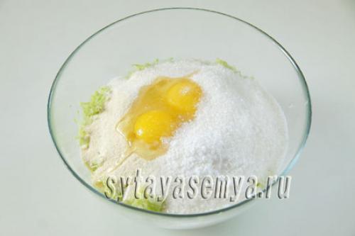 Оладьи из кабачков сладкие. Сладкие оладьи из кабачков