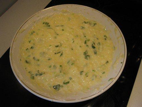 Рецепт оладьев из кабачков. Оладьи из кабачков и чеснока — фото рецепт пошаговый